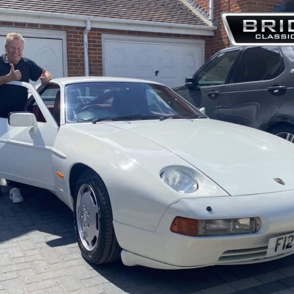 1989 Porsche 928 S4