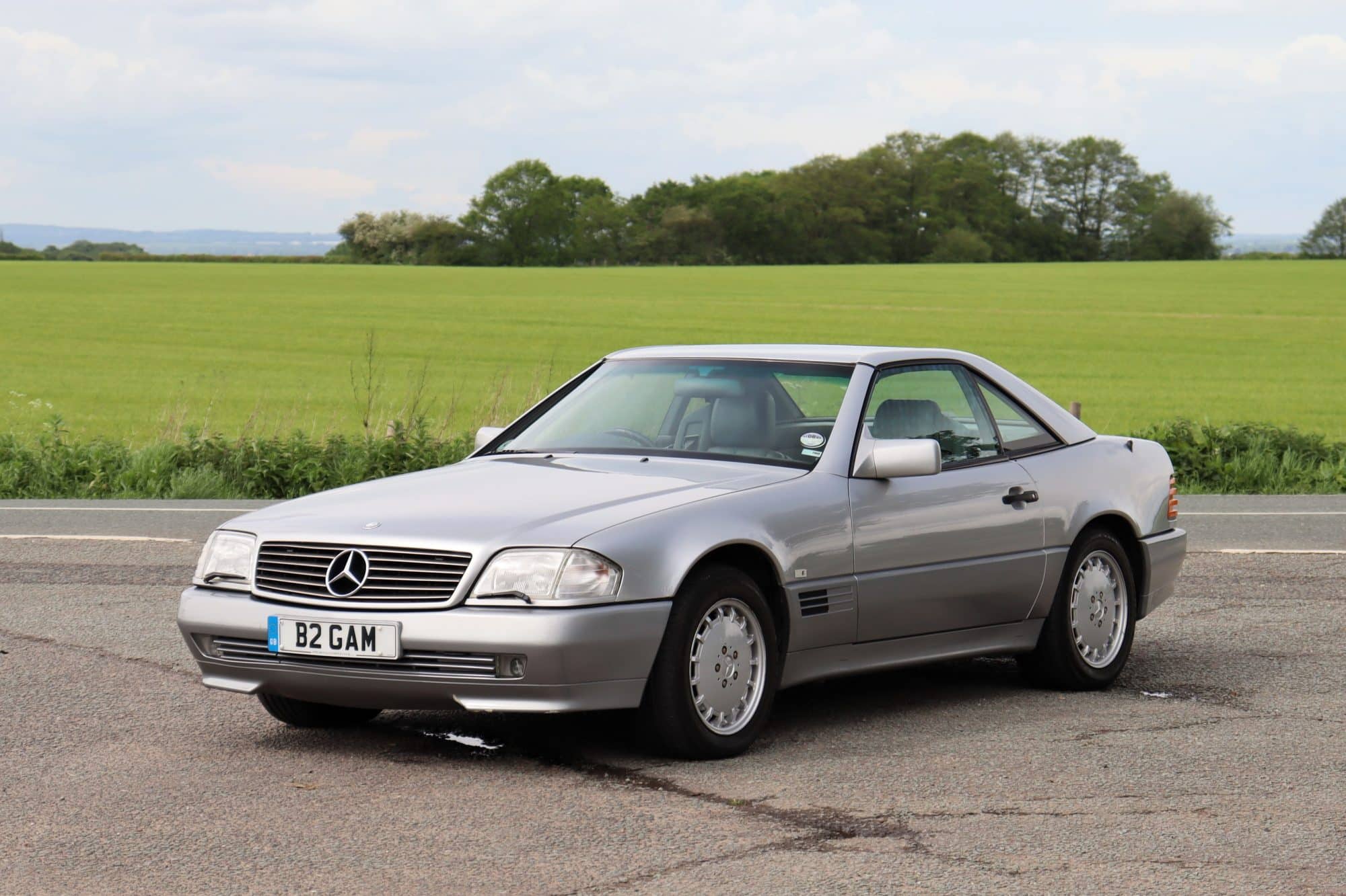 Sir Stirling Moss 500SL front34b 1