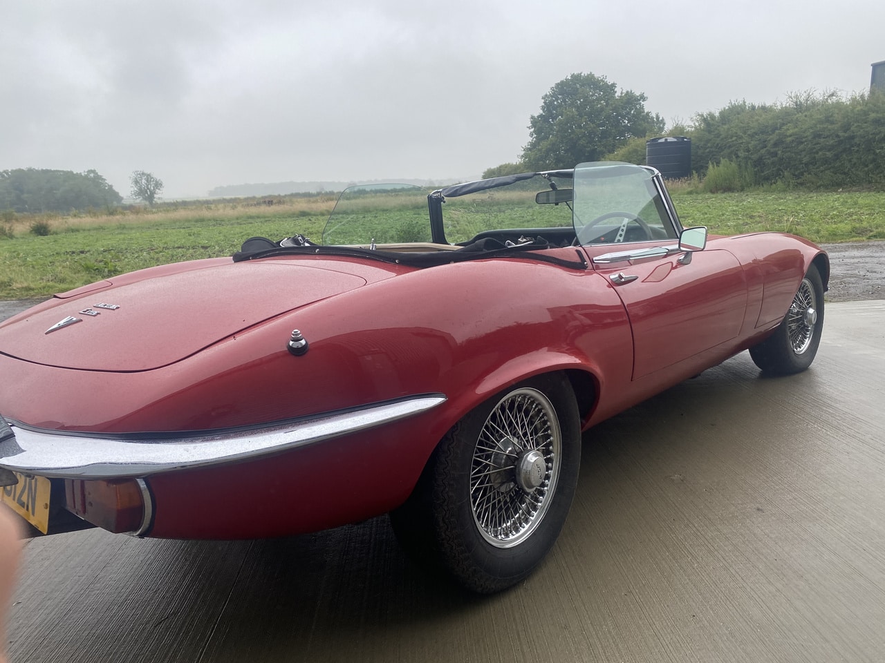 05072024 1974 Jaguar E Type transport and storage 1 1