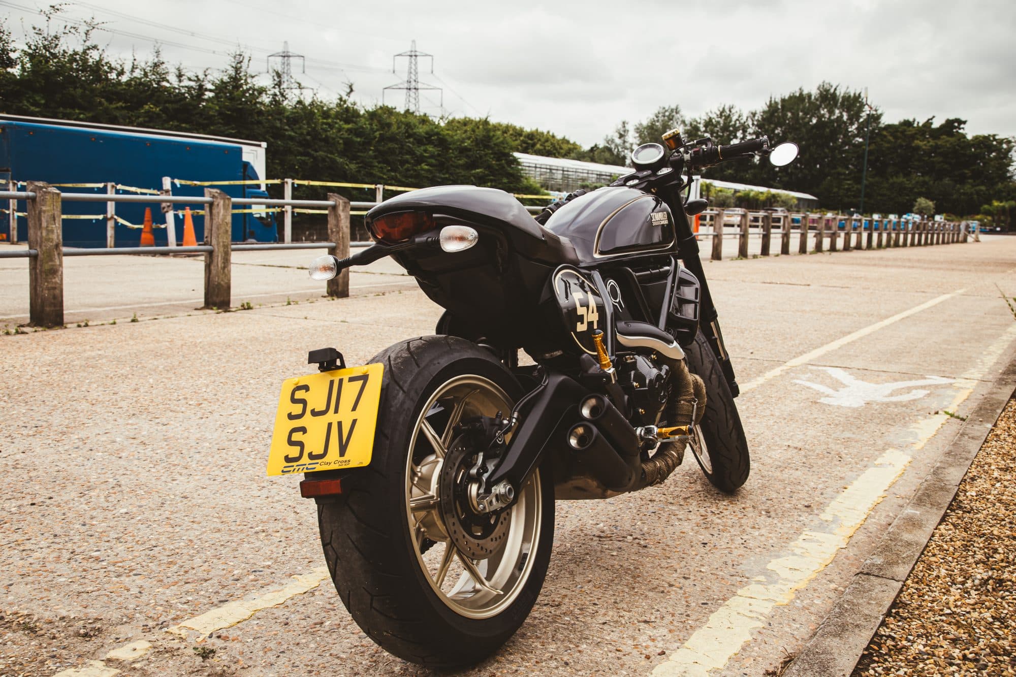 2017 Ducati Scrambler Cafe Racer New Photos 4 1