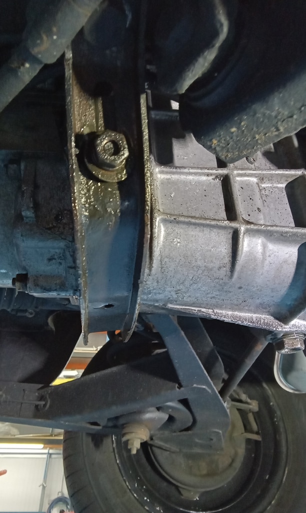230724 1963 Fiat 500 Inspection 2 1