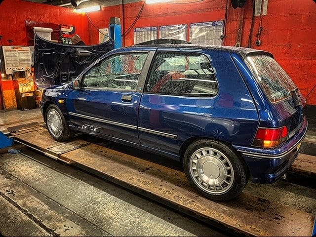 Renault Clio images from customer 11 1