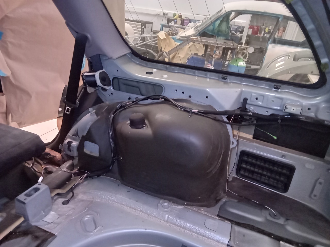 29082024 2003 Rover 75 body and paint 72 1