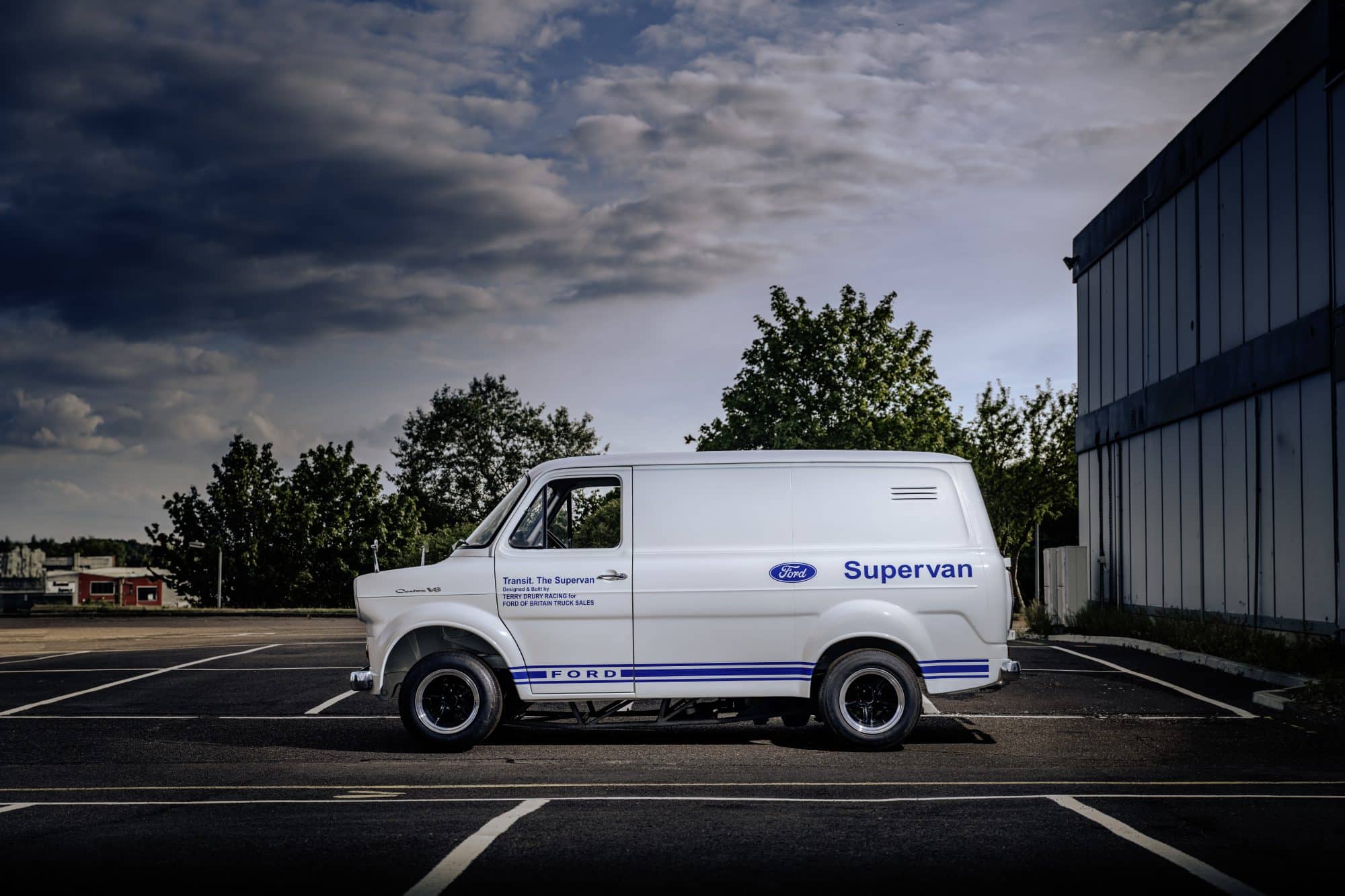 Supervan1 005 1