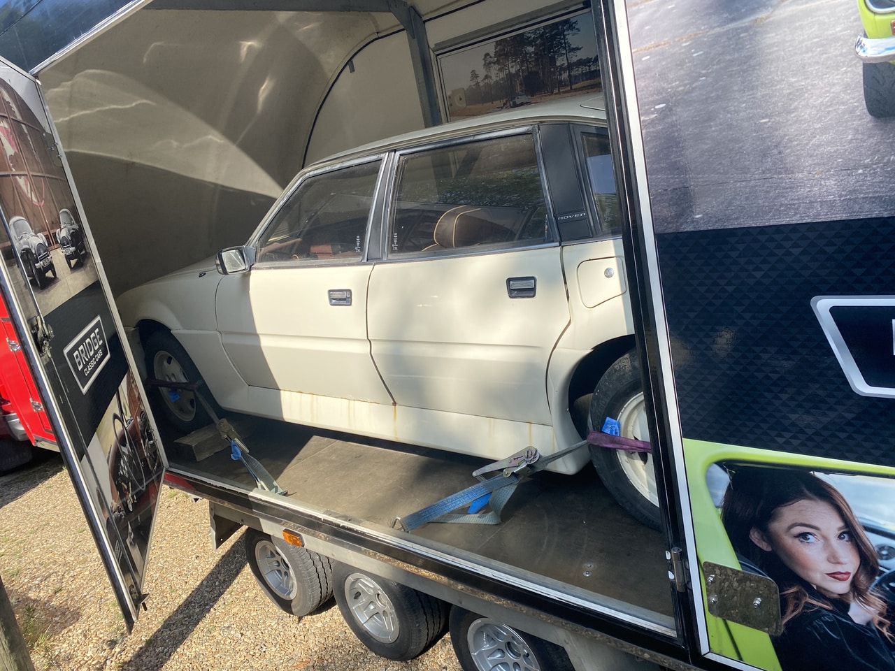 02092024 1984 Rover SD1 in storage 3 1