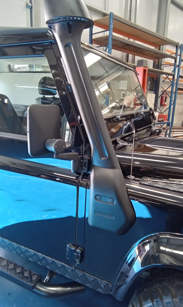 09102024 2010 Land Rover Defender rear seat and snorkel refit 5 1