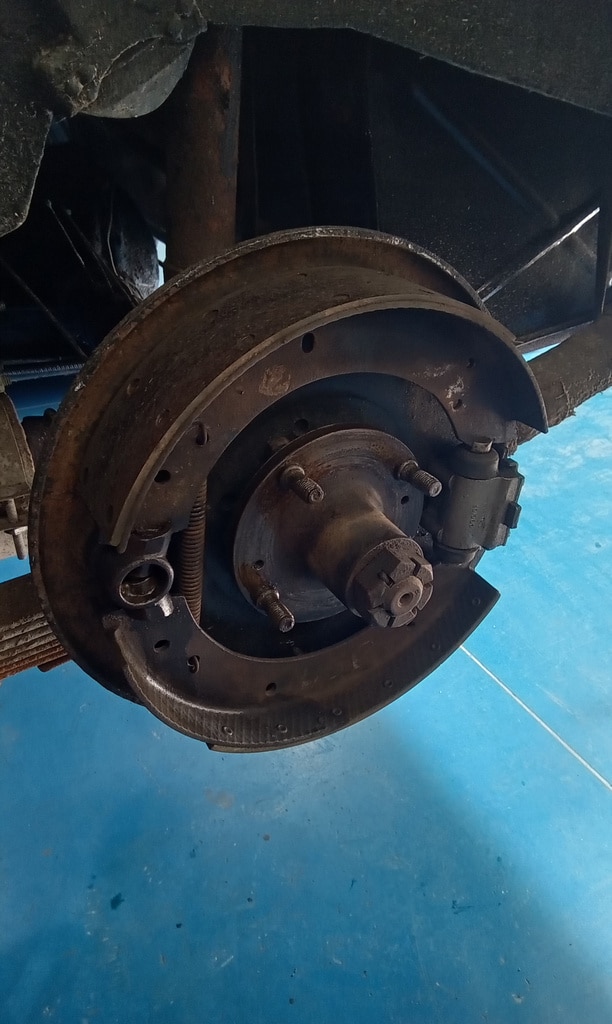 181024 1956 Jensen 541 Brake Strip and Service 23 1