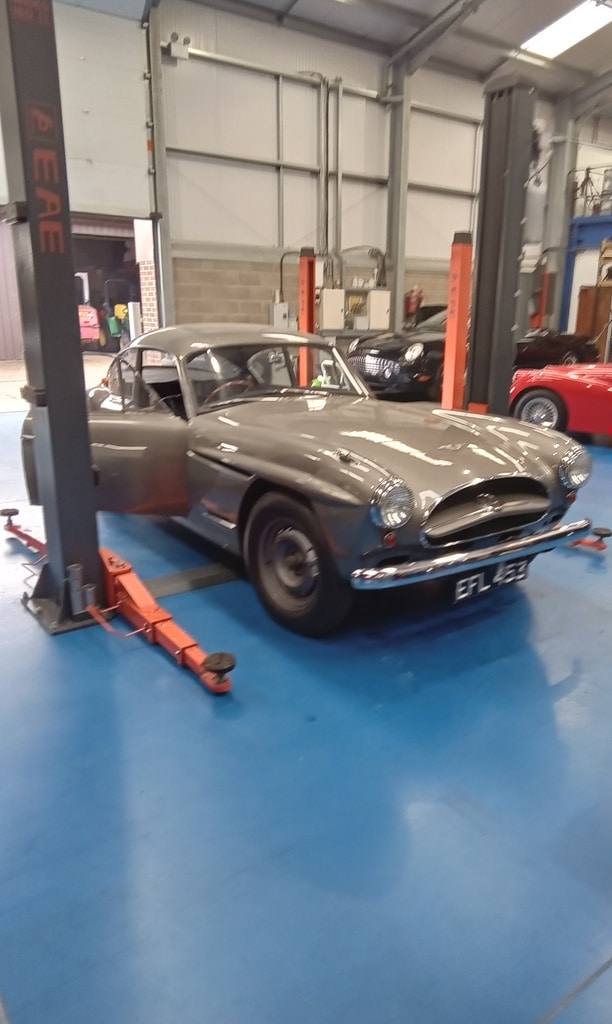 181024 1956 Jensen 541 Clutch Prep 8 1