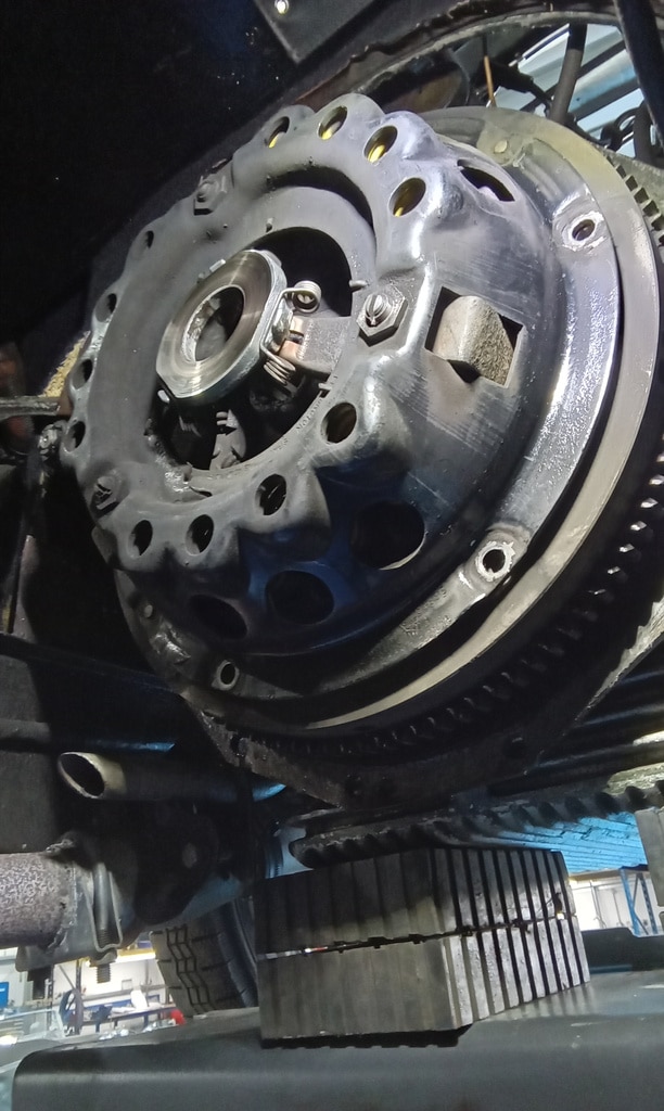 28102024 1956 Jensen 541 new clutch 9 1