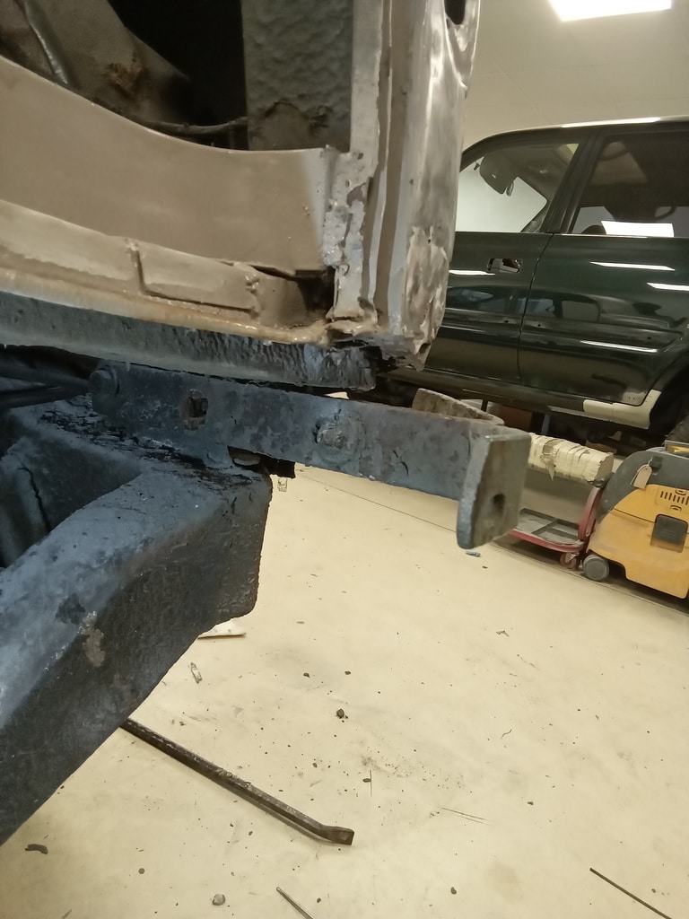 1963 Rover P4 110 Body Repair 43 1