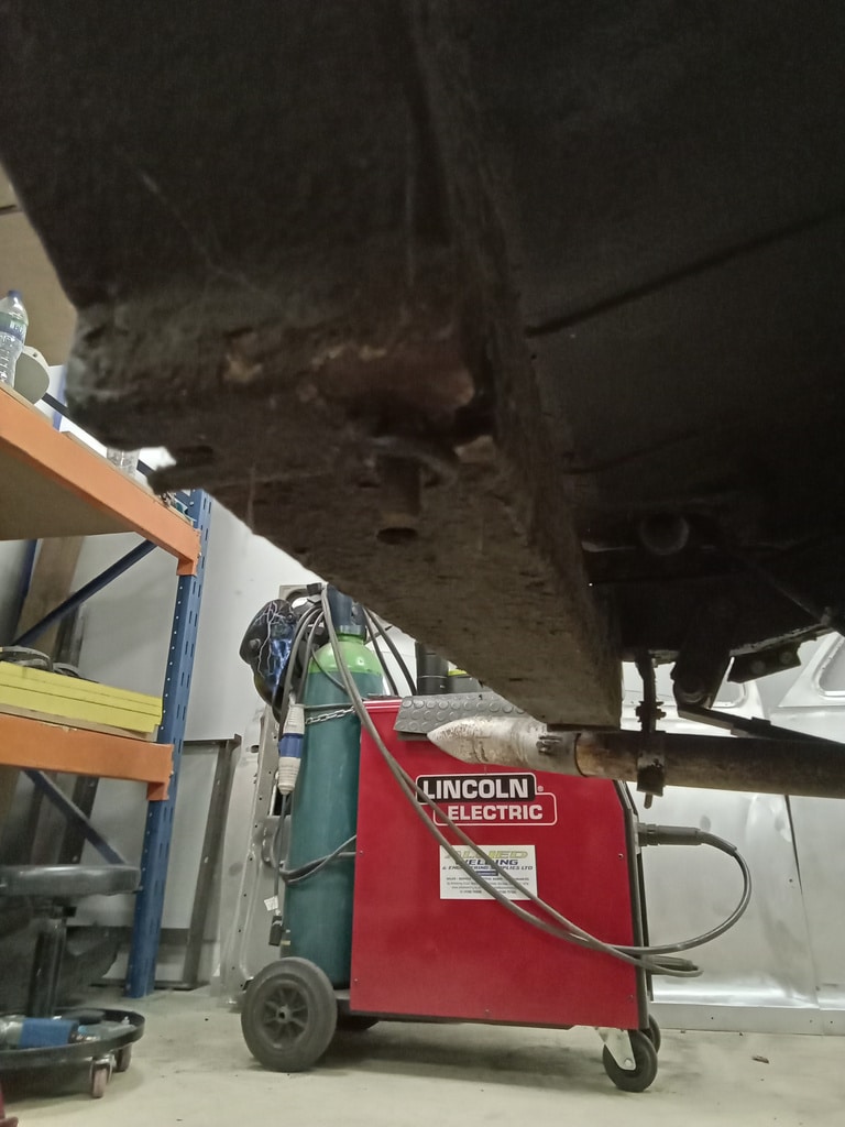 1963 Rover P4 110 Body Repair 47 1