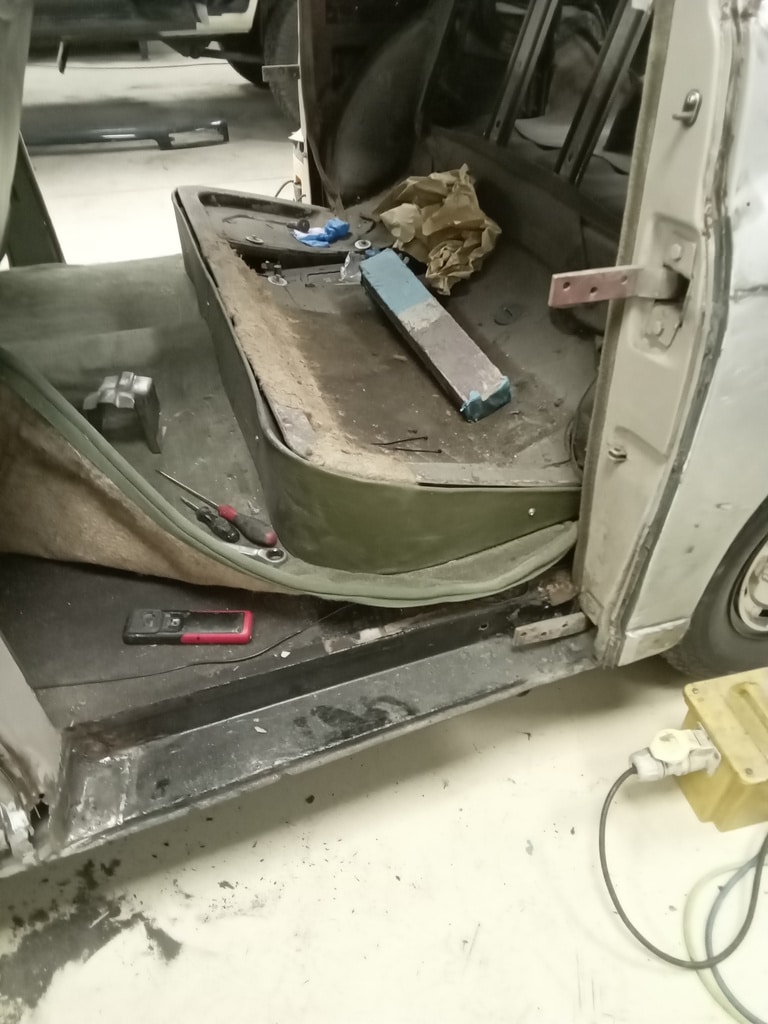 1963 Rover P4 110 Body Repair 86 1