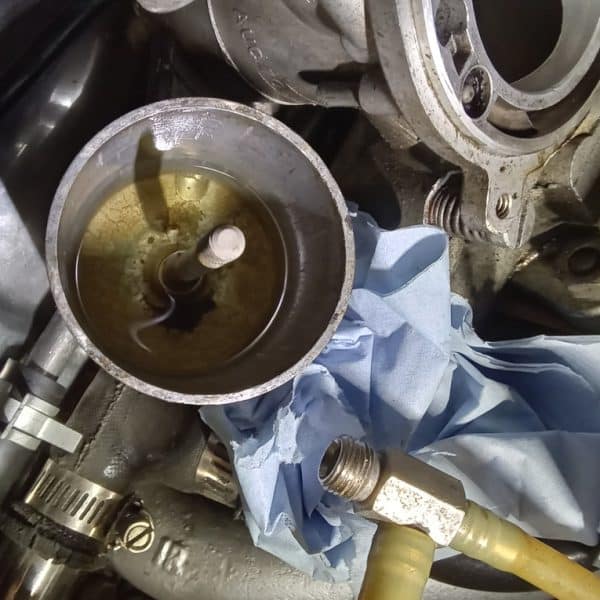 121224 1969 daimler 250v8 running issue (2)