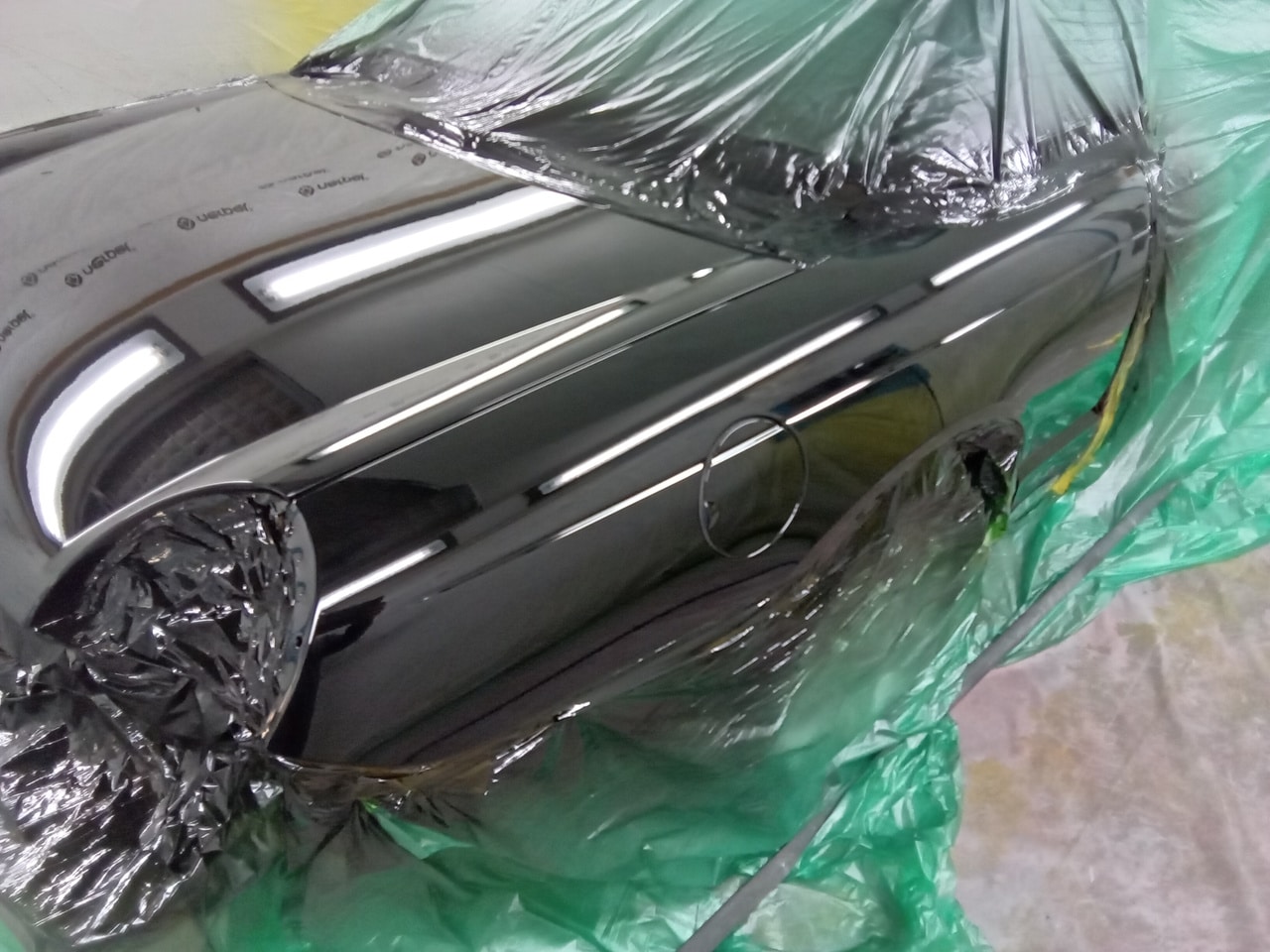 18122024 2002 ford thunderbird in paint (15)