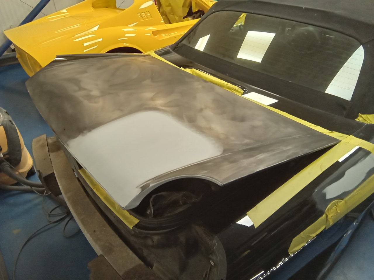 18122024 2002 ford thunderbird in paint (56)