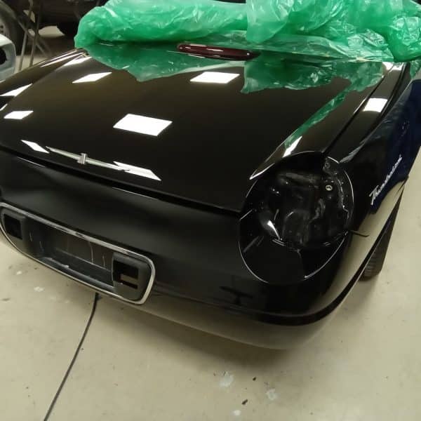 18122024 2002 ford thunderbird in paint (9)