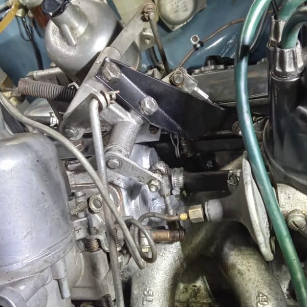 1969 daimler 250 v8 running issues 03