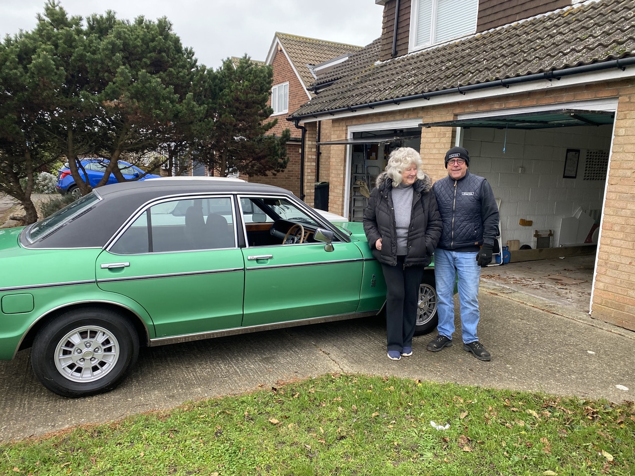 1977 ford granada ghia collection 10