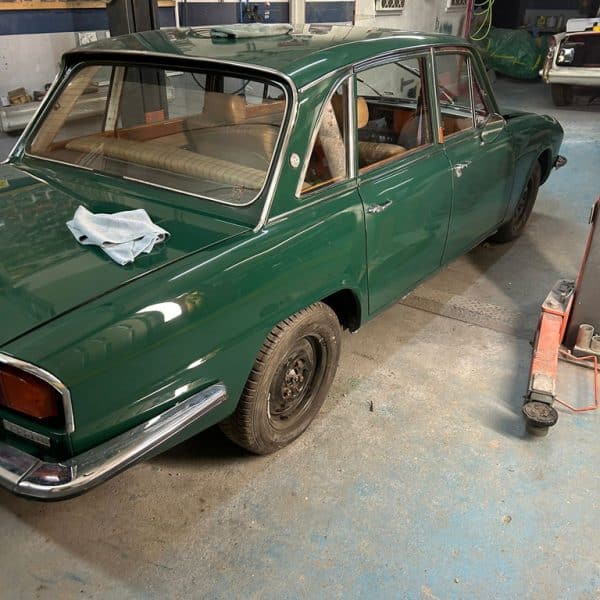 1977 triumph 2500tc paint preparation 16