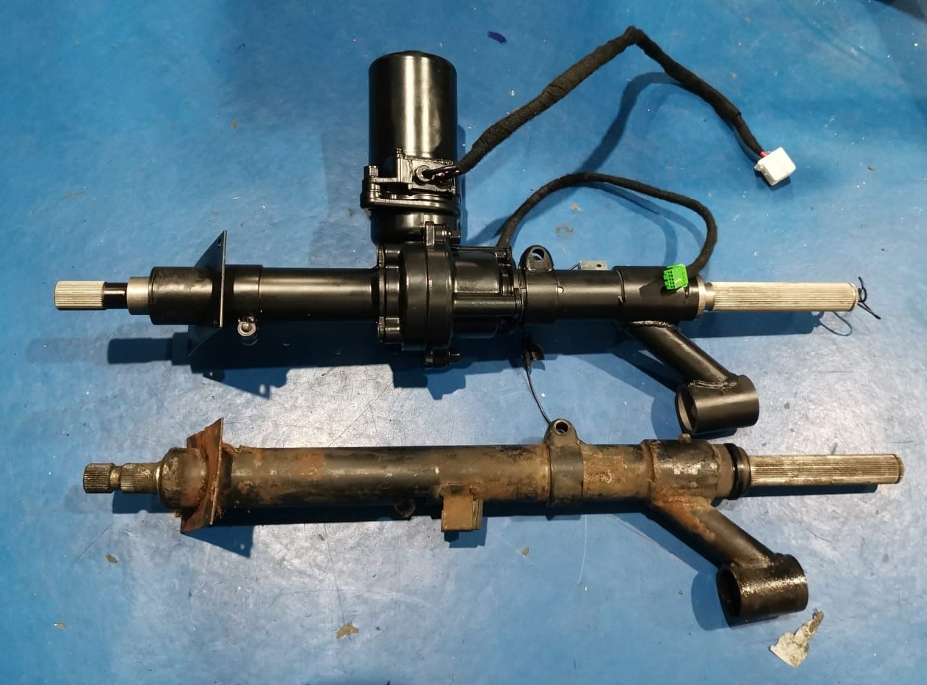 070122 1962 Jensen 541S Wiring Harness and Power Steering Column 16