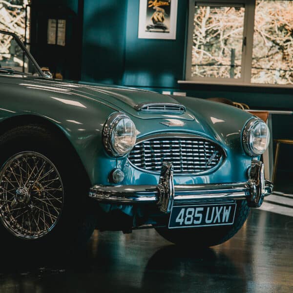 1960 austin healey 3000 in the classic lounge