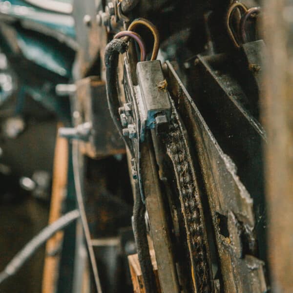 1969 aston martin db6 volante interior teardown 78