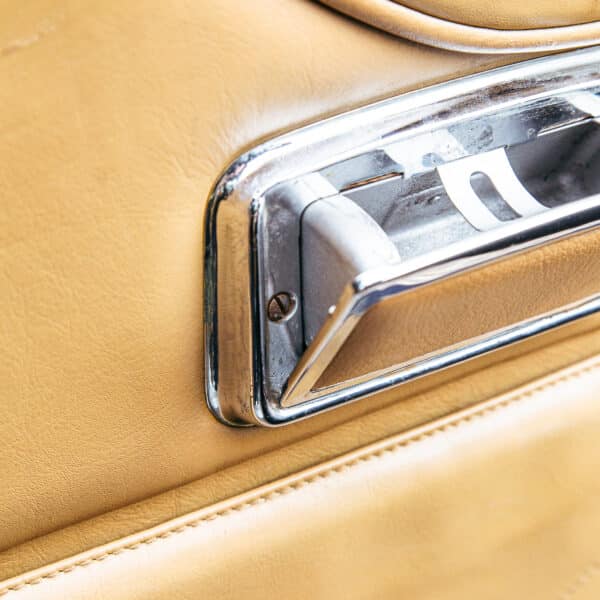 1969 aston martin db6 volante reference photos 105