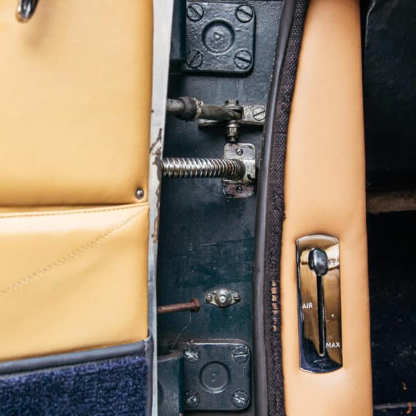 1969 aston martin db6 volante reference photos 49