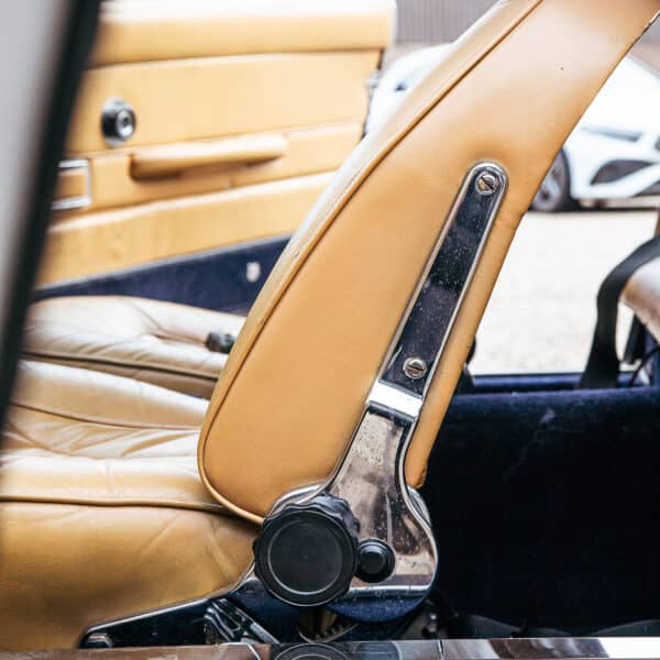 1969 aston martin db6 volante reference photos 64