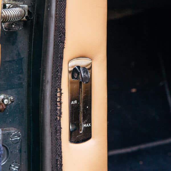 1969 aston martin db6 volante reference photos 69