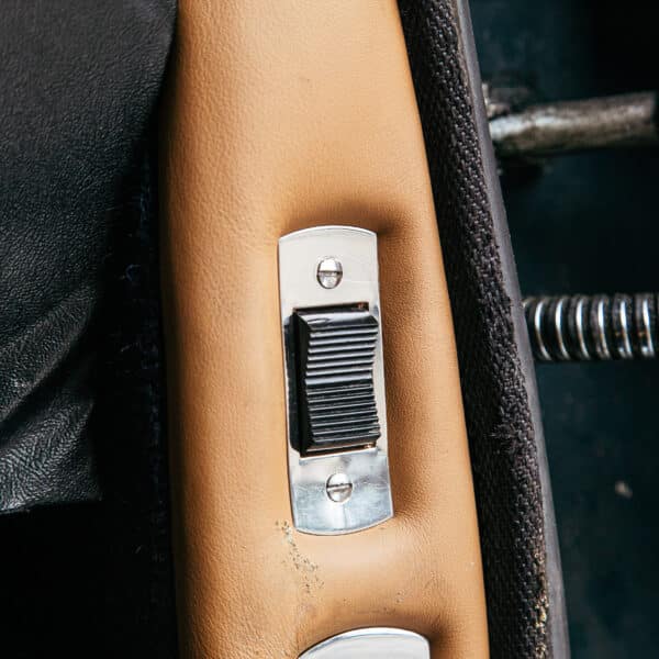 1969 aston martin db6 volante reference photos 80