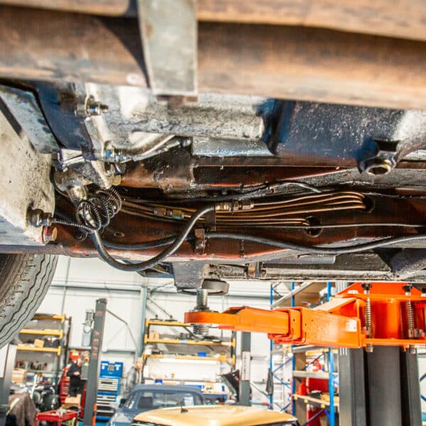 1969 aston martin db6 volante underside reference 28