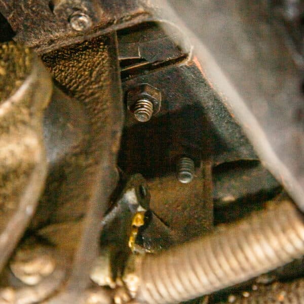 1969 aston martin db6 volante underside reference 43