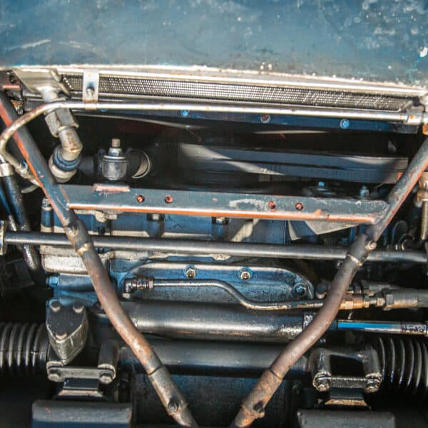 1969 aston martin db6 volante underside reference 77