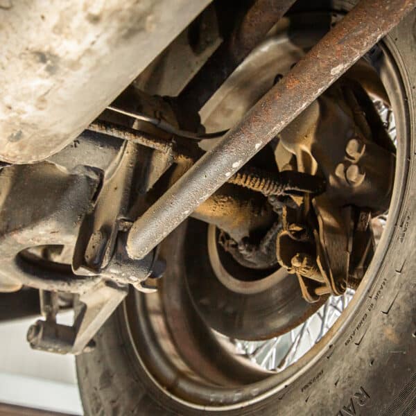 1969 aston martin db6 volante underside reference 9