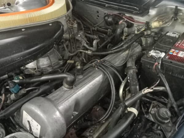 21012025 1985 Mercedes 500SL service and steering 13