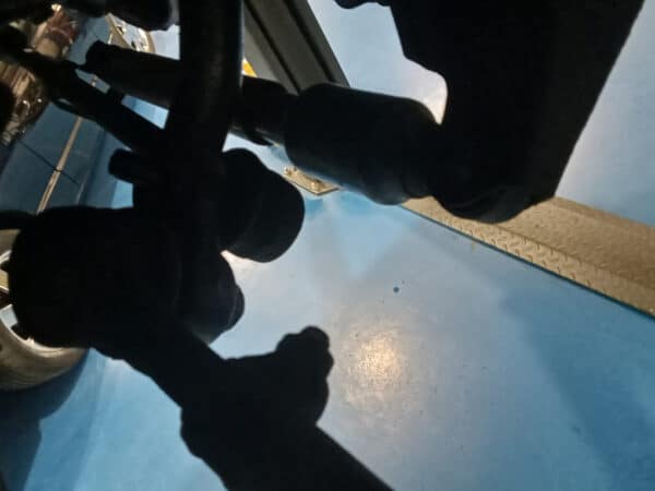 21012025 1985 Mercedes 500SL service and steering 25