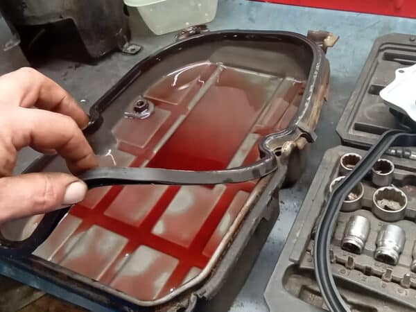 21012025 1985 Mercedes 500SL service and steering 6