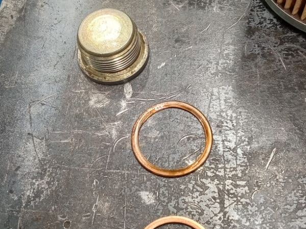 21012025 1985 Mercedes 500SL service and steering 7