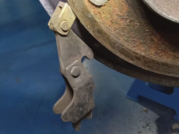 21012025 1987 Mercedes 500SL rear axle 29