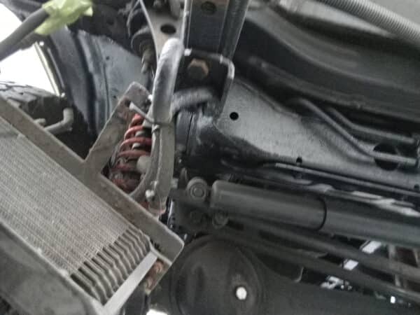 21012025 1994 Toyota Land Cruiser paint prep 40