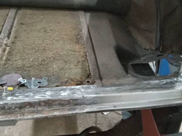 23012025 1963 Rover P4 rust repair 3