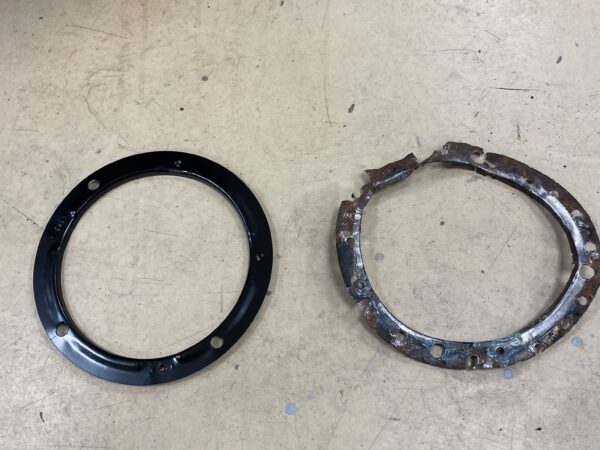 23012025 1973 MGB Roadster strip 1