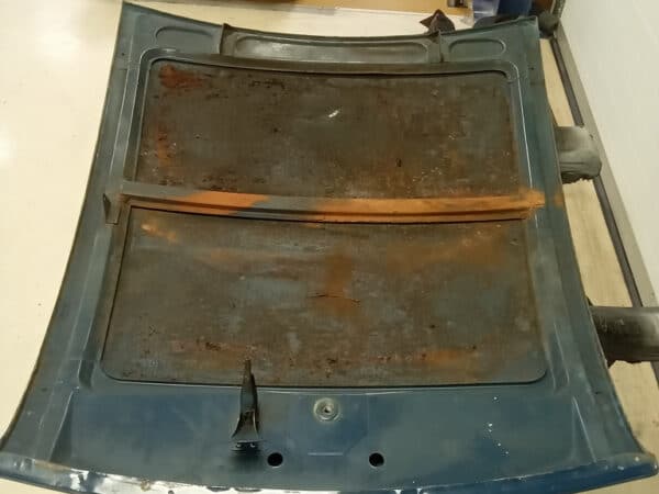 23012025 1973 MGB Roadster strip 18