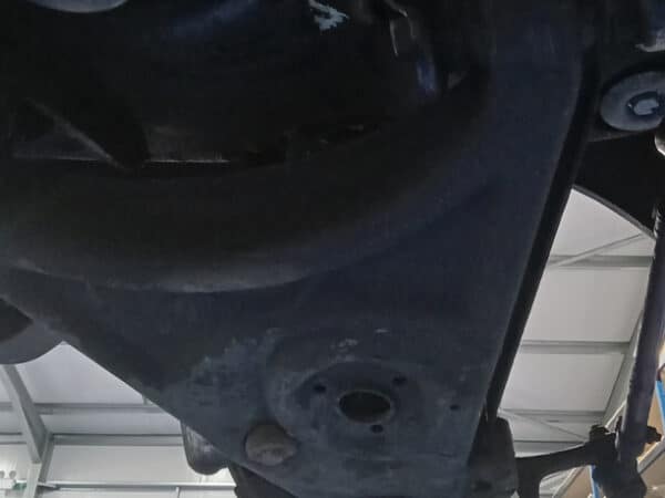 23012025 1985 Mercedes 500SL front suspension 2