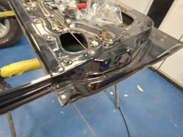 23012025 1994 Toyota Land Cruiser door prep 23