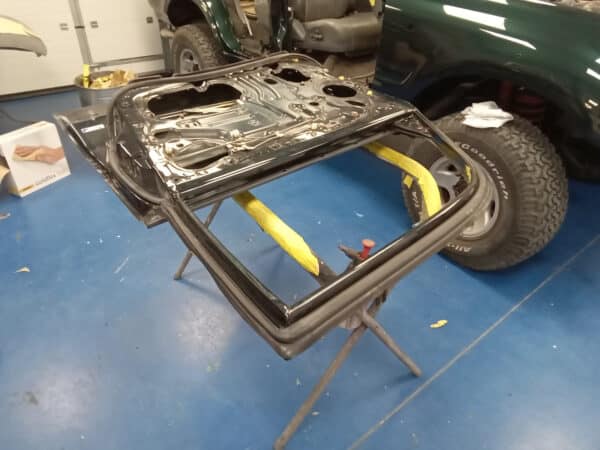 23012025 1994 Toyota Land Cruiser door prep 7