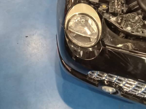 23012025 2002 Ford Thunderbird side indicator 2