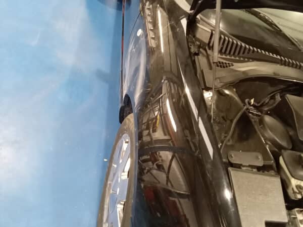 23012025 2002 Ford Thunderbird side indicator 3