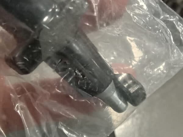 24012025 1969 Daimler 250 V8 ignition system 3
